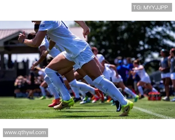 足球明星展现顶级技巧的秘密与训练方法揭秘